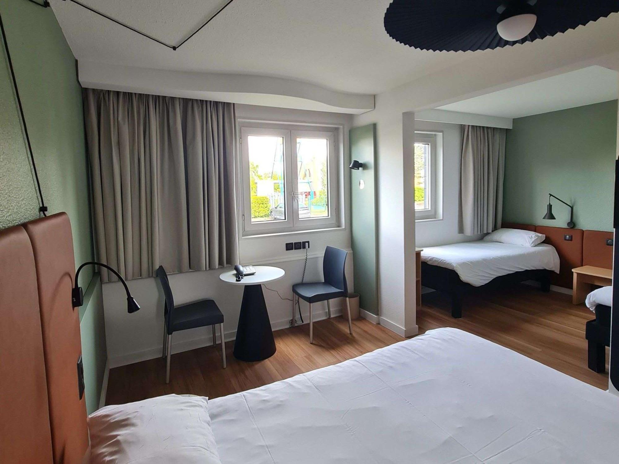 Ibis Vannes Kültér fotó