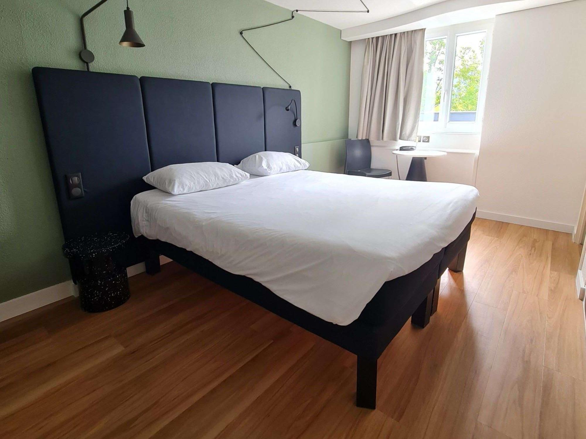 Ibis Vannes Kültér fotó
