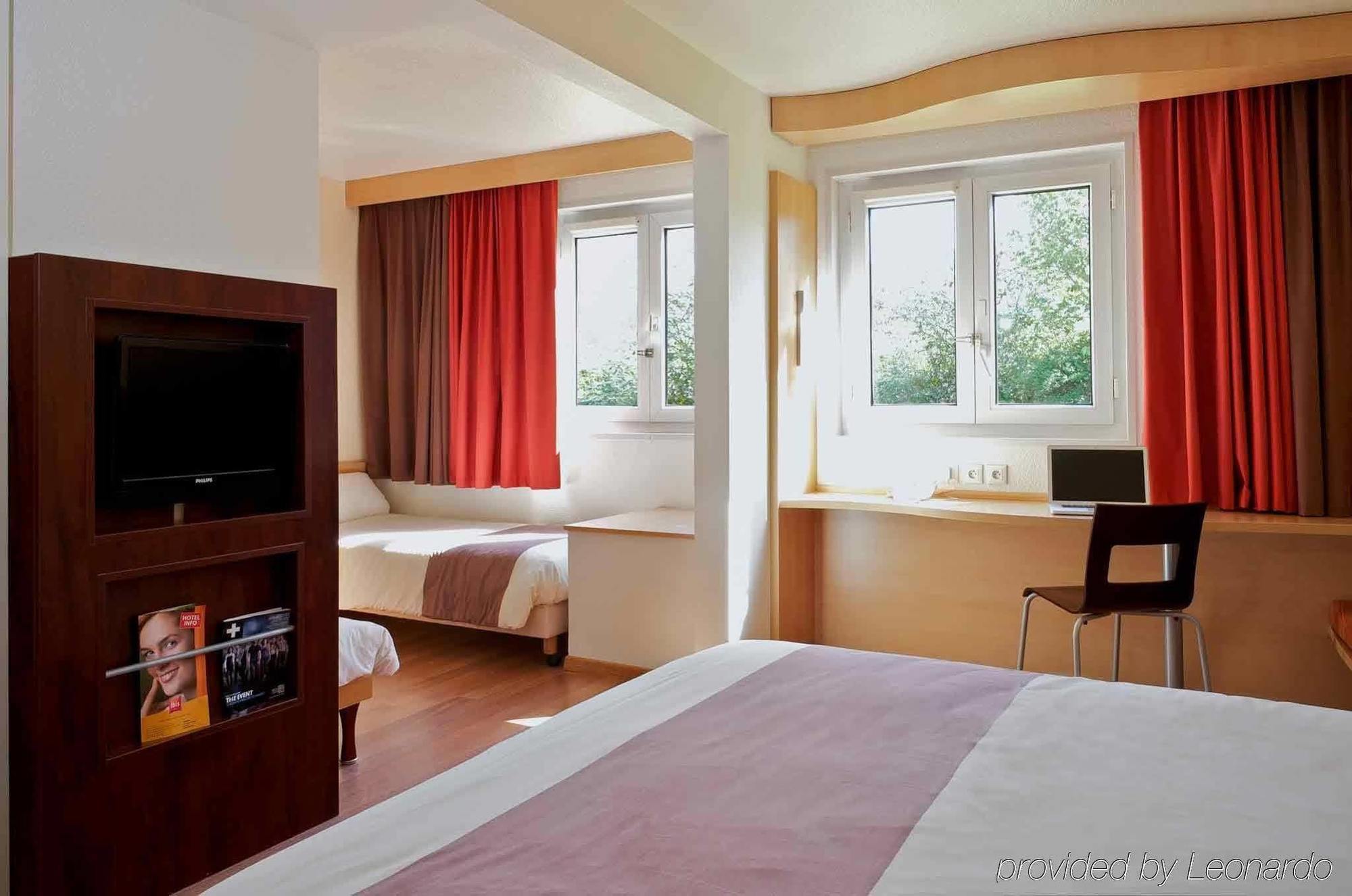 Ibis Vannes Kültér fotó